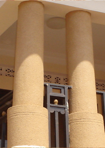 house-front-painted-with-moran-sandstone-textured-paint